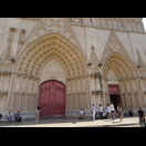 Mittleres und rechtes Portal der Kathedrale